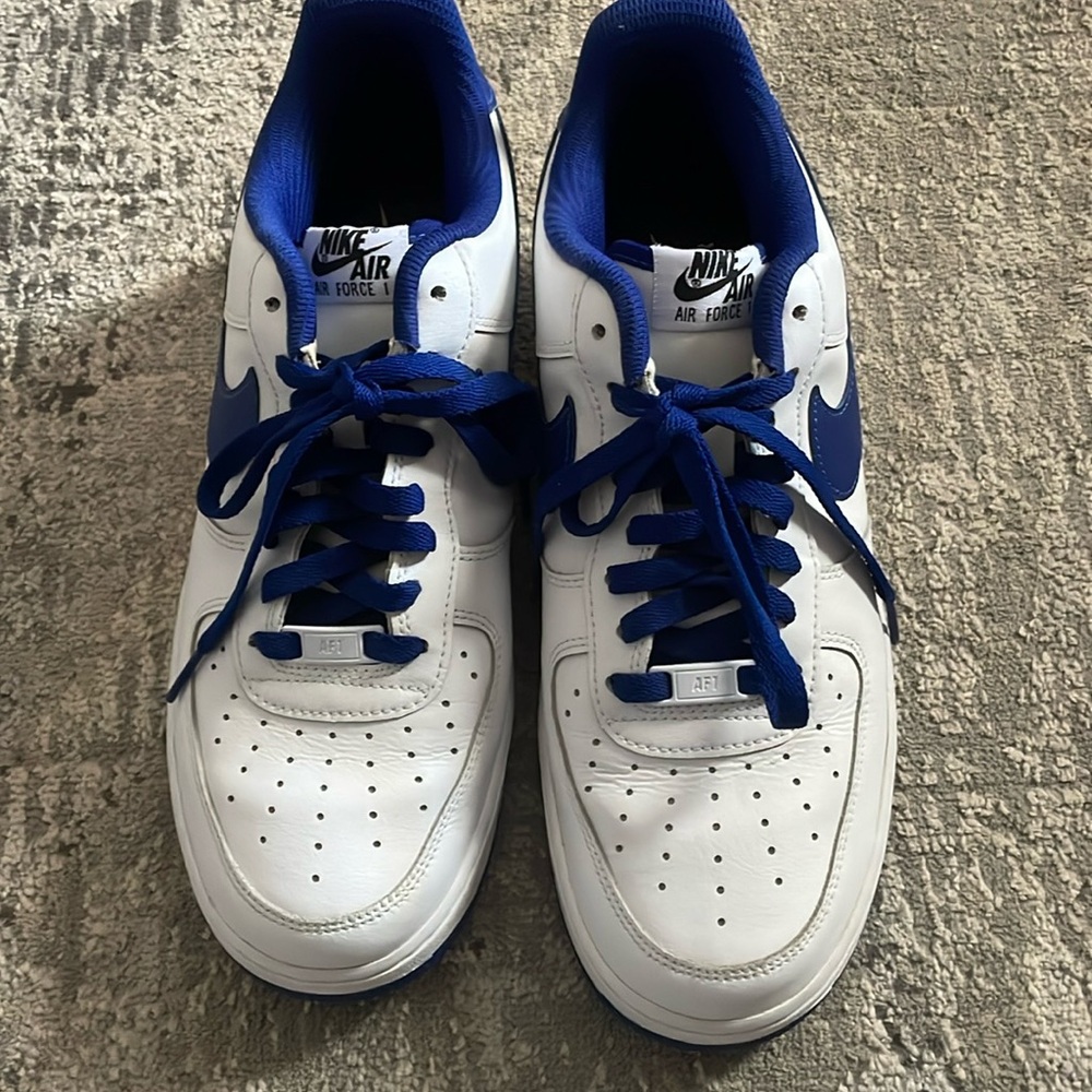 Customized Ladies Nike Air Force 1 low white with royal blue shoes EUC Sz 11 1.2